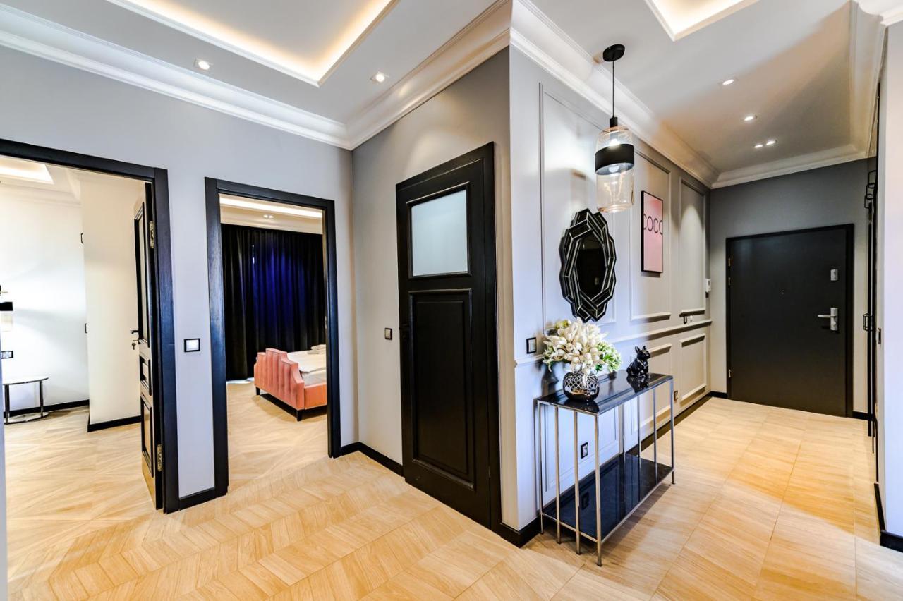 About Art Apartments Breslavia Esterno foto