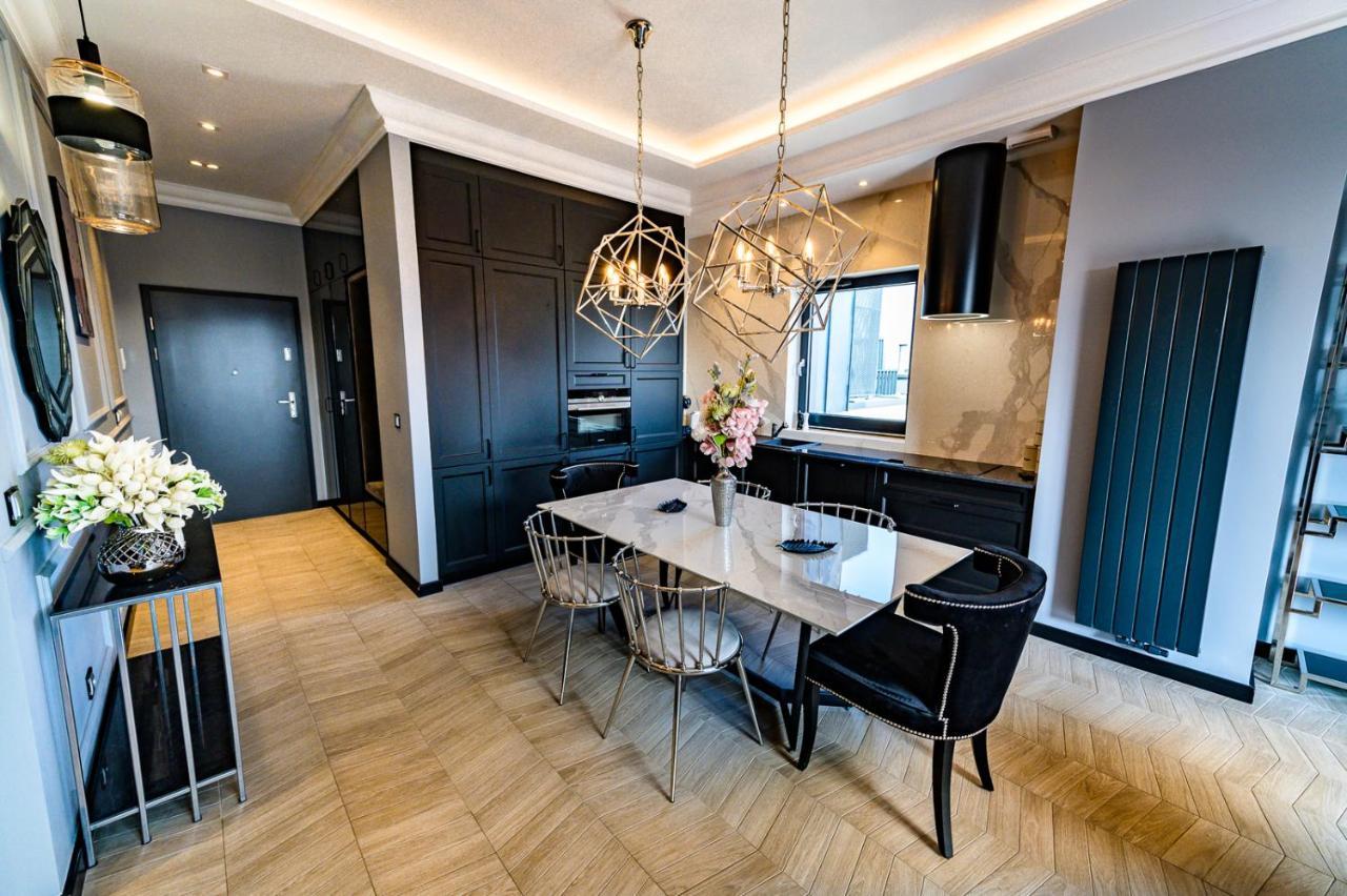 About Art Apartments Breslavia Esterno foto