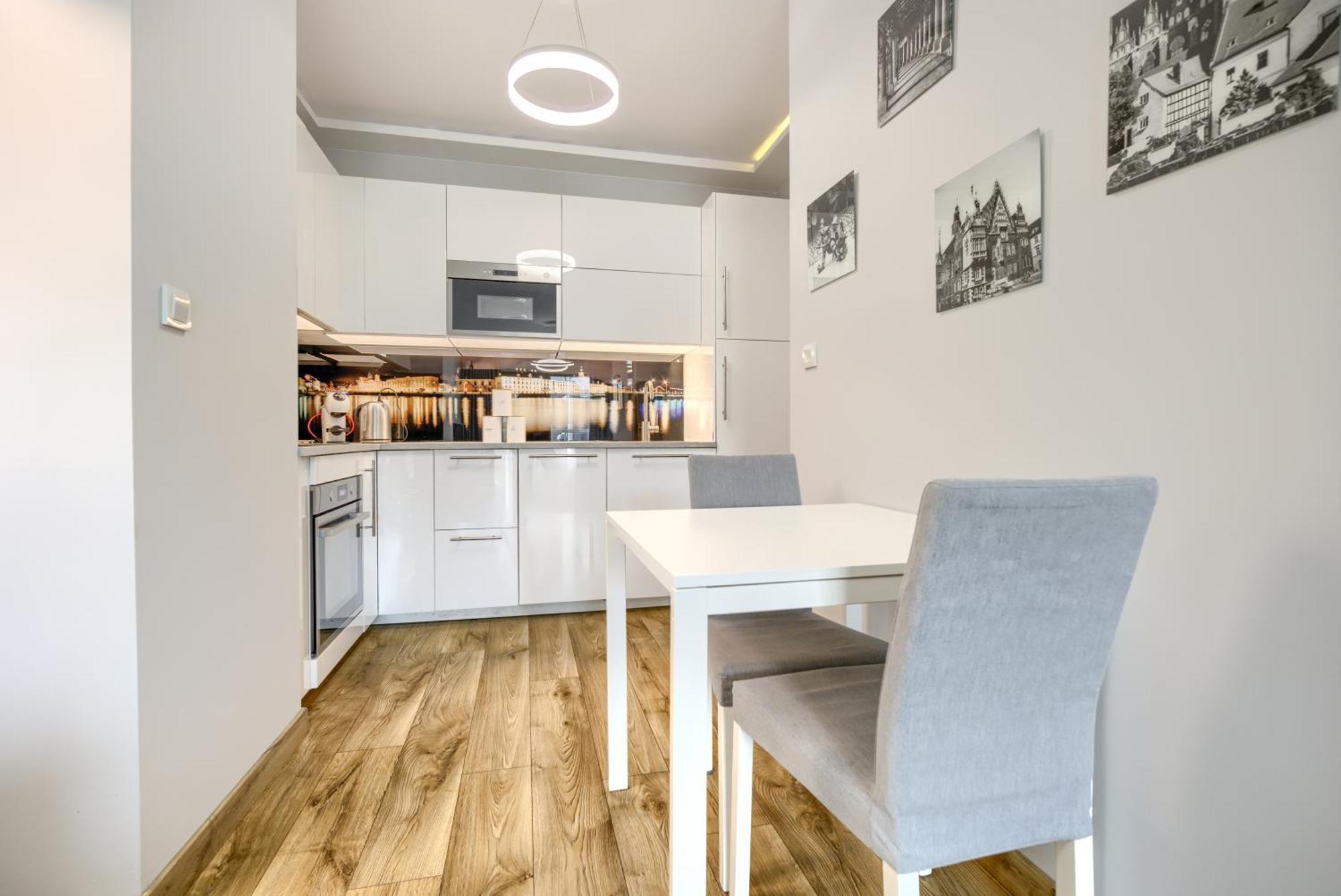 About Art Apartments Breslavia Esterno foto