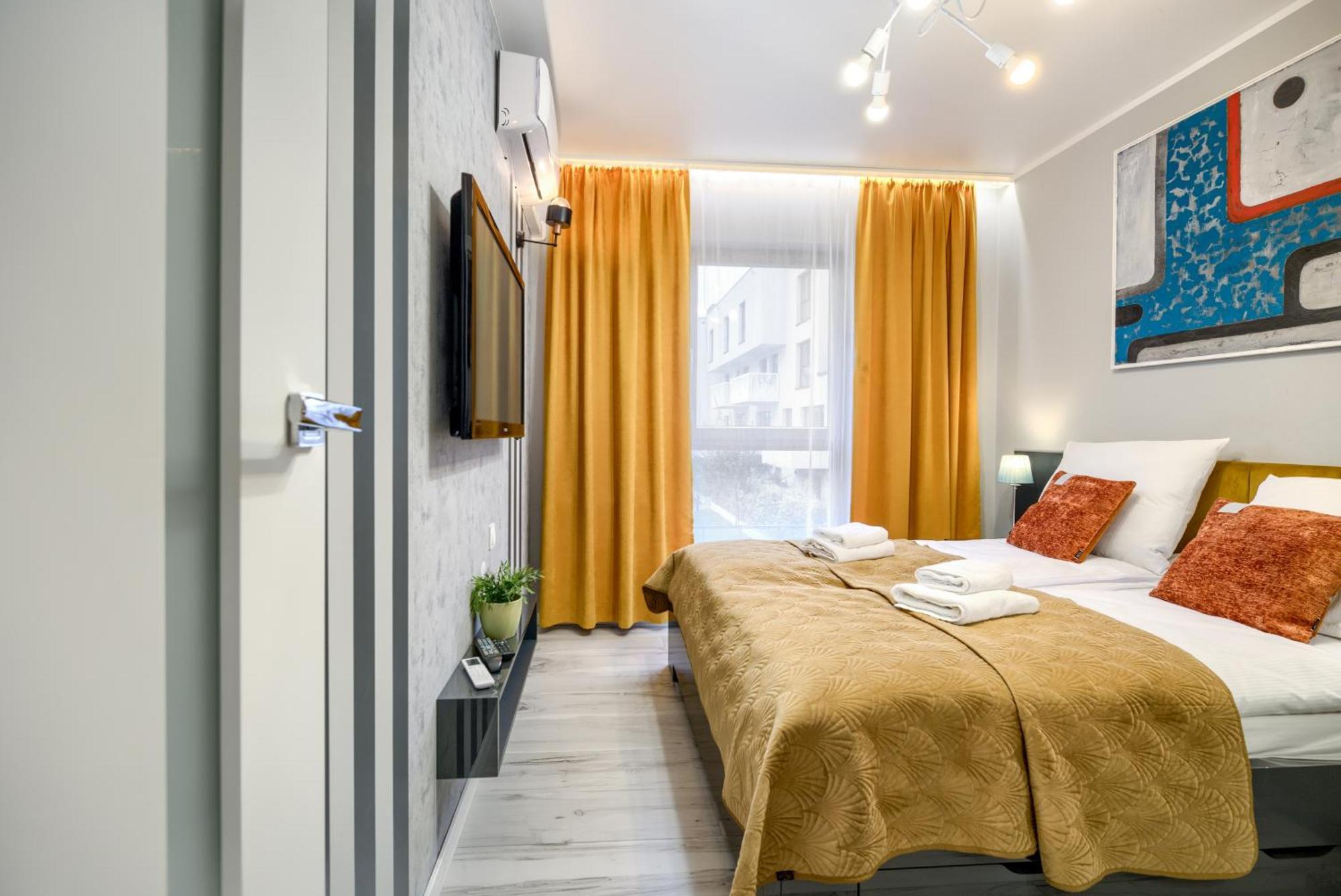 About Art Apartments Breslavia Esterno foto