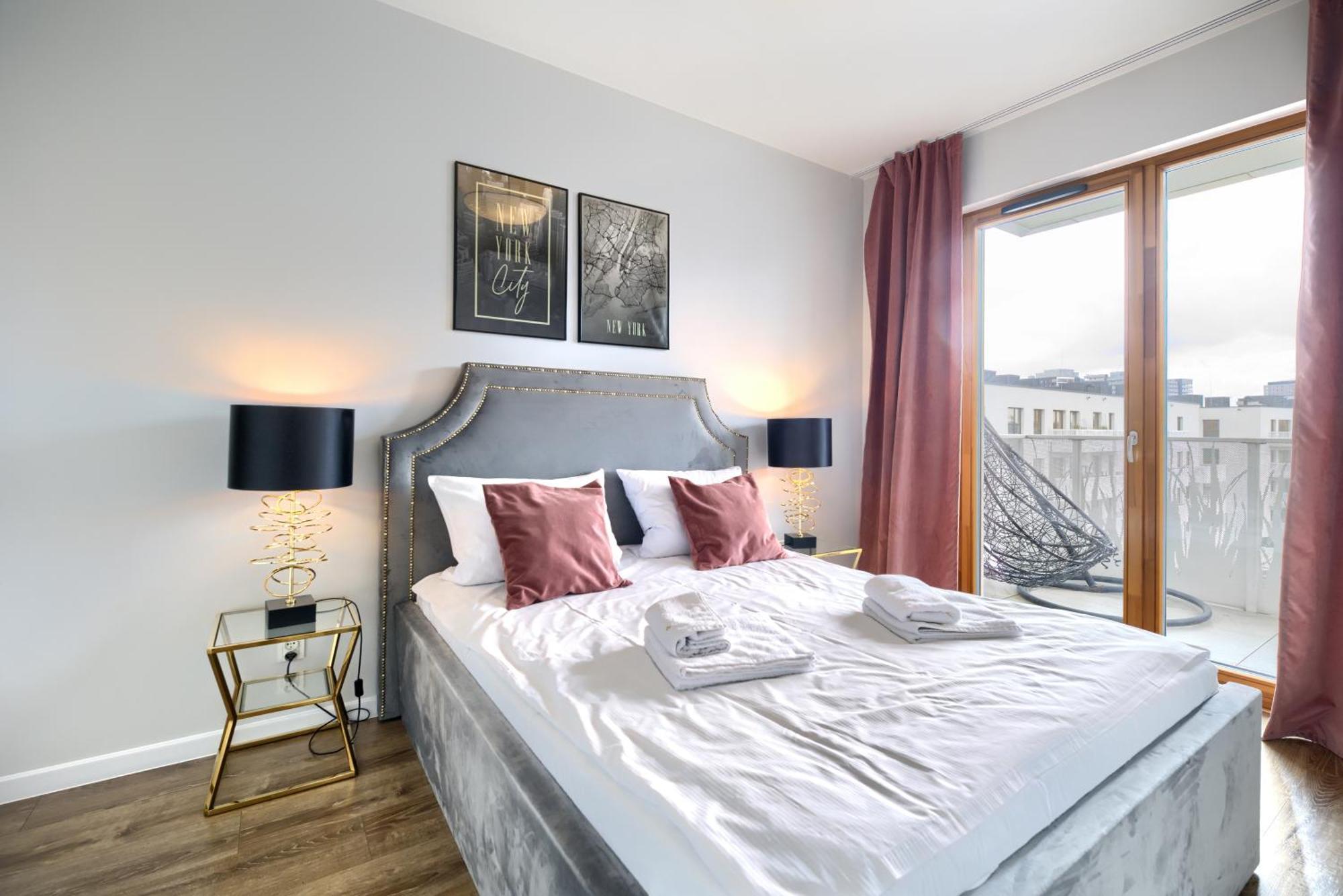 About Art Apartments Breslavia Esterno foto
